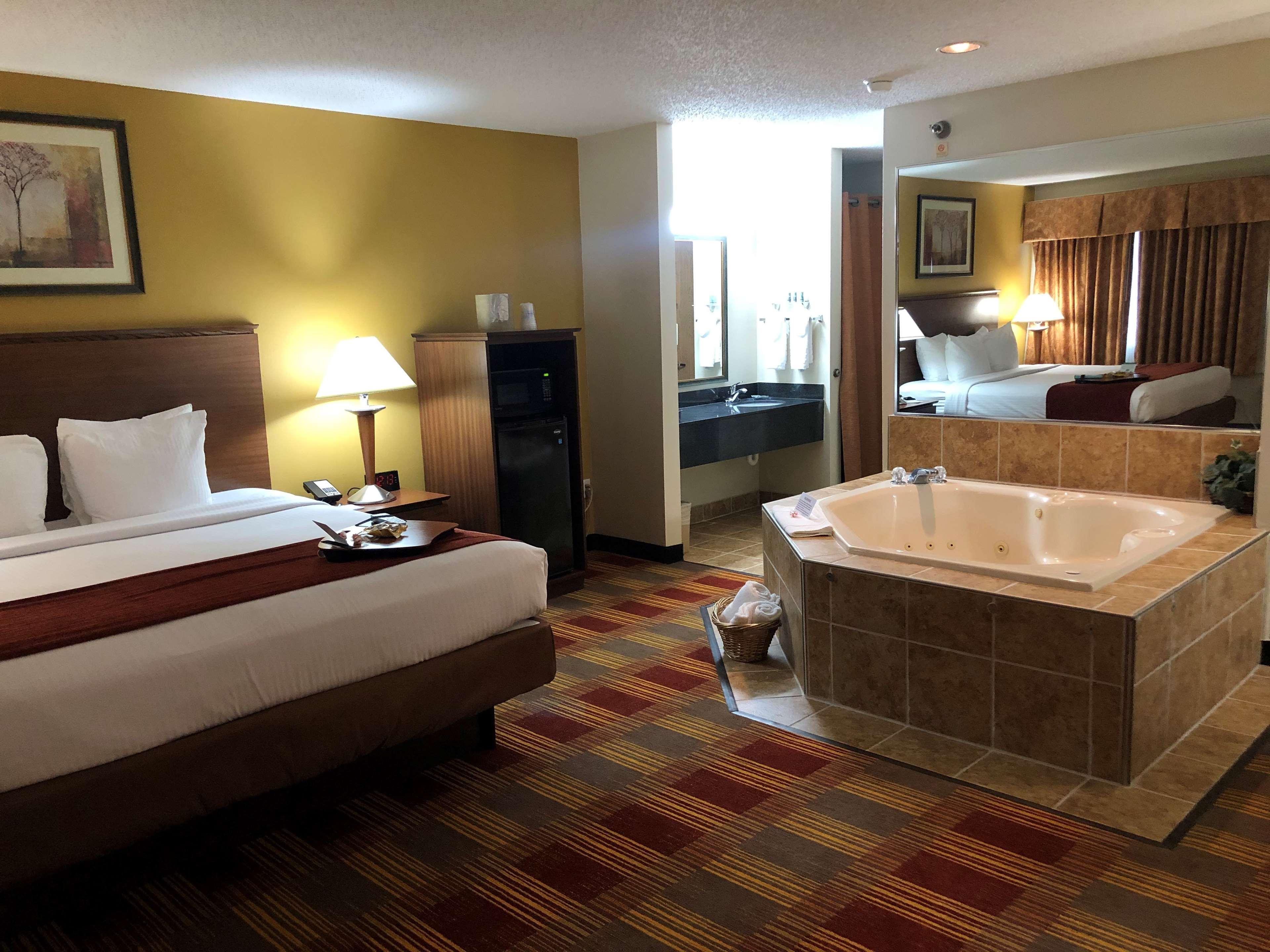 Best Western Lakewood Inn Hebron Zewnętrze zdjęcie