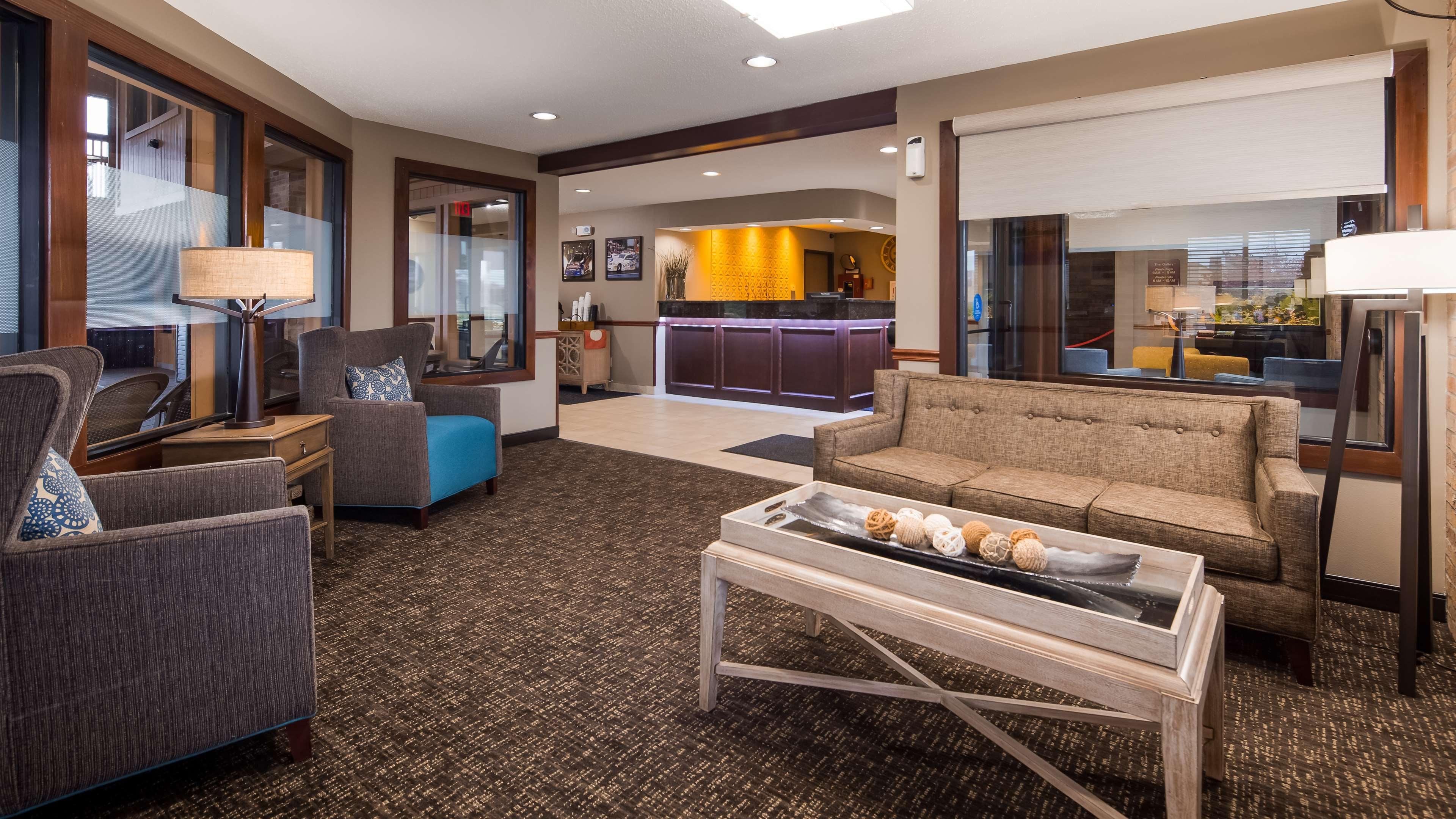 Best Western Lakewood Inn Hebron Zewnętrze zdjęcie