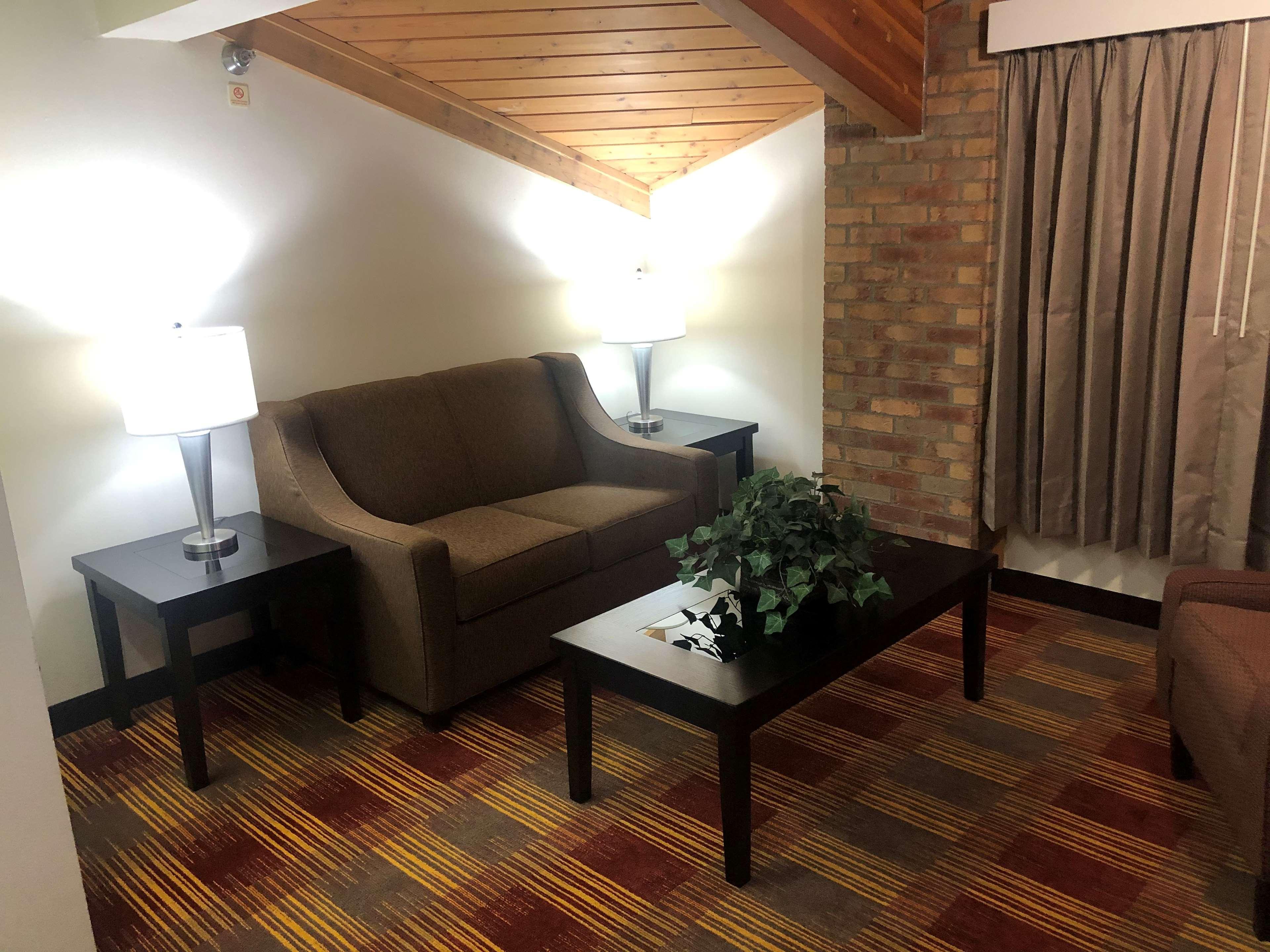 Best Western Lakewood Inn Hebron Zewnętrze zdjęcie