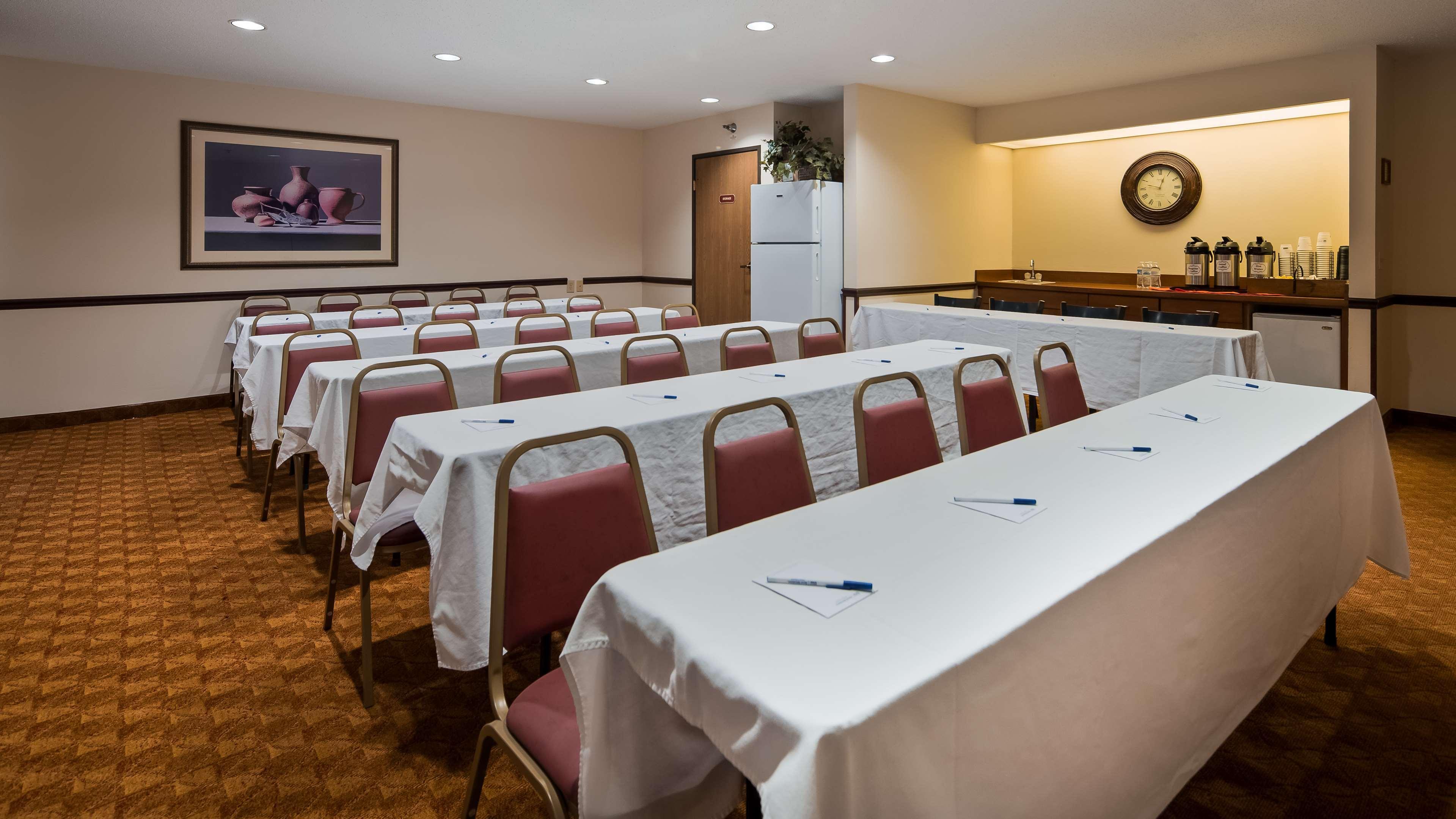 Best Western Lakewood Inn Hebron Zewnętrze zdjęcie