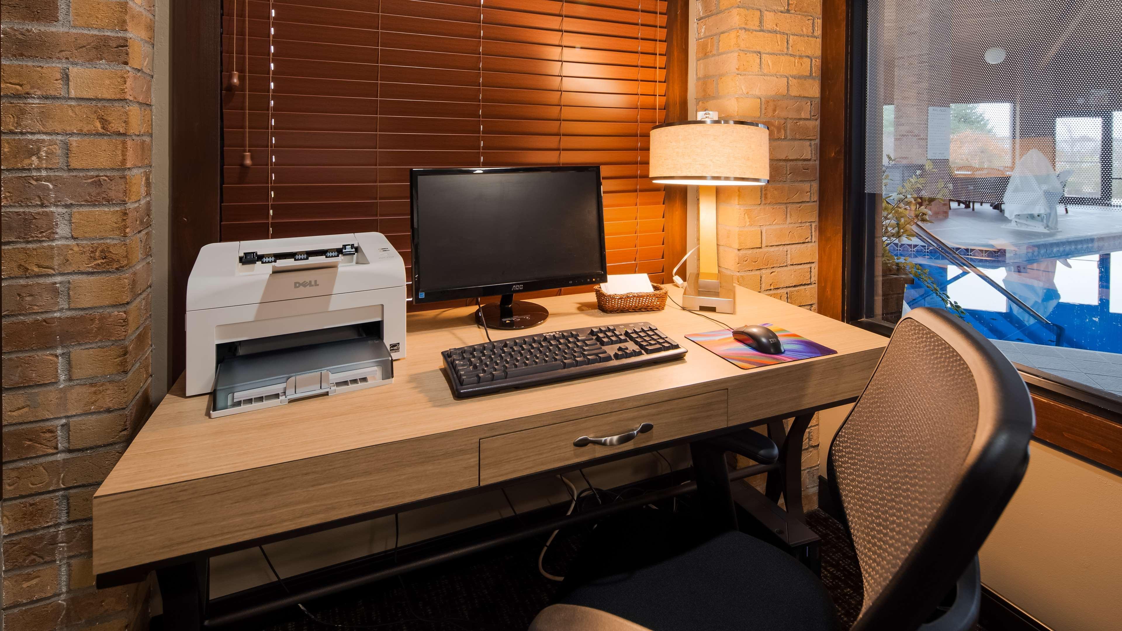 Best Western Lakewood Inn Hebron Zewnętrze zdjęcie